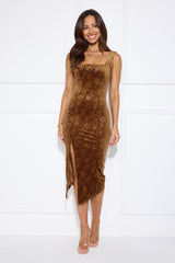 Dream Big Velvet Midi Dress Brown