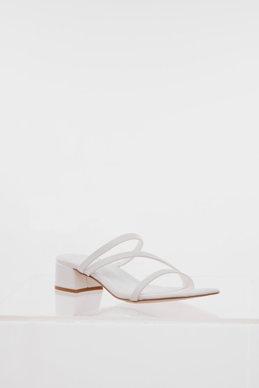 HELLO MOLLY Everyday Chic Heels White PU